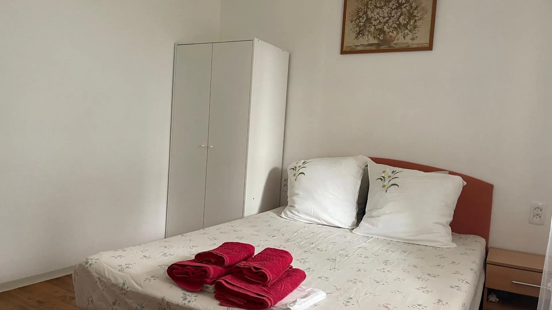 Holiday Home 1 Bibinje 0*,